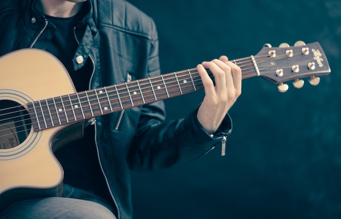 7 Tips for Maintaining Your Guitar’s Condition